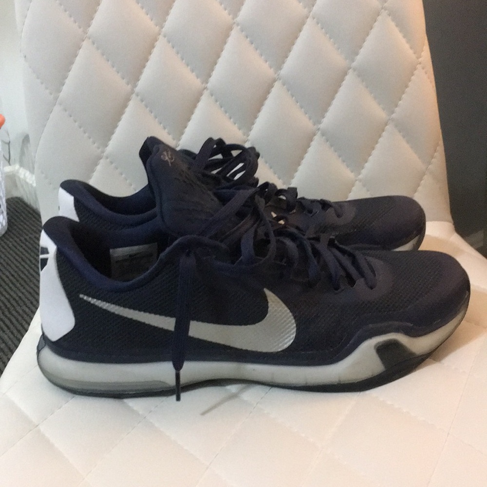 Kobe 10